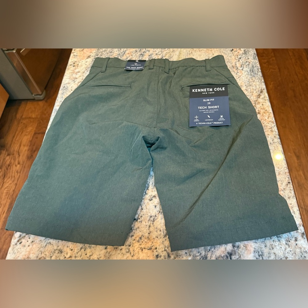 Kenneth Cole Men's Slim Fit Tech Shorts - Olive. Size 28. NWT - Picture 5 of 10